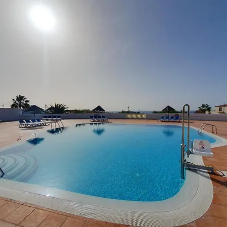 Hajnalka - Heated Pool And Partial Ocean Views Lägenhet