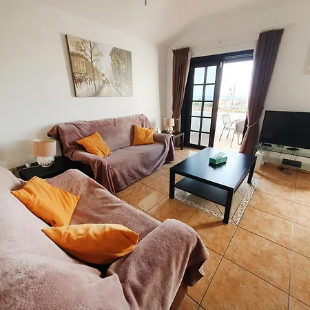 Hajnalka - Heated Pool And Partial Ocean Views Apartman San Miguel de Abona